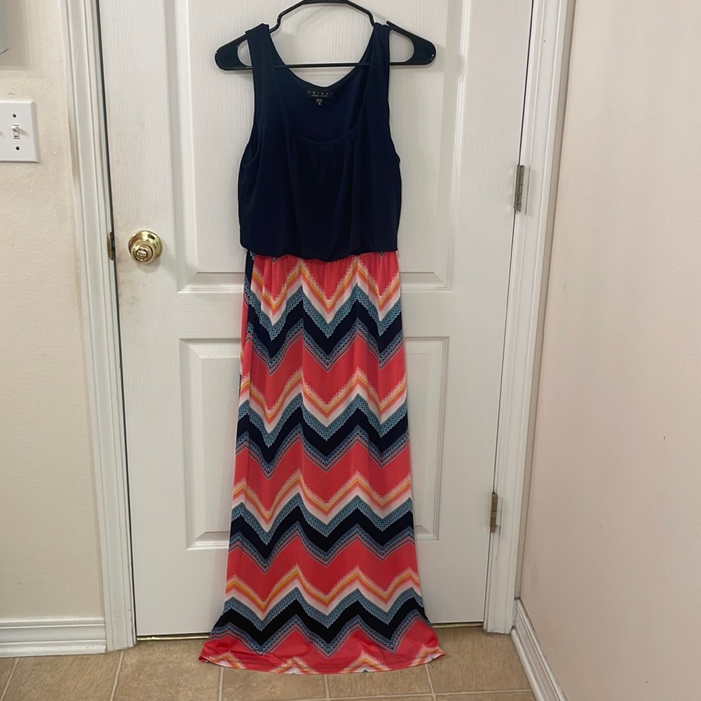 Trixxi Maxi Dress, Size Small